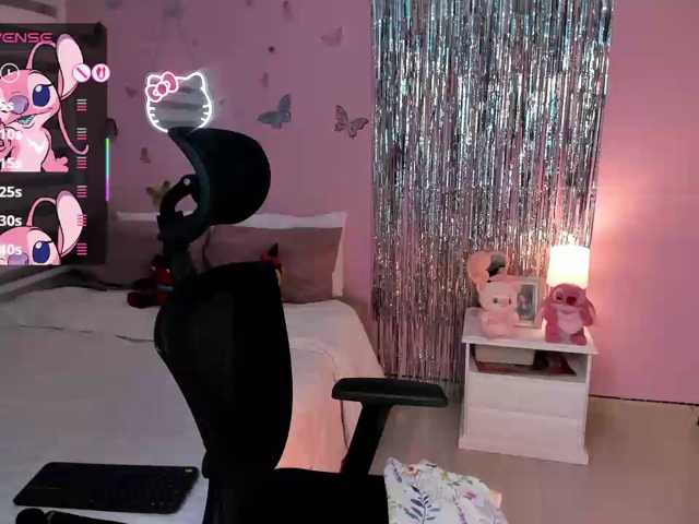 Kiarielle live cam preview