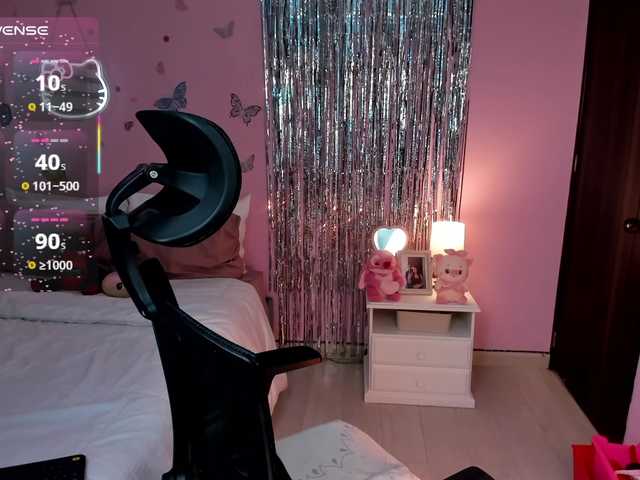 Kiarielle live webcam show
