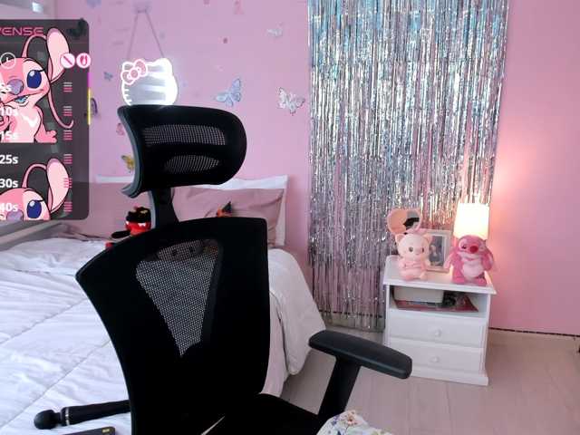 megankitty999, en vivo ahora en BongaCams