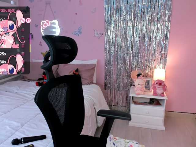 megankitty999 live cam on BongaCams