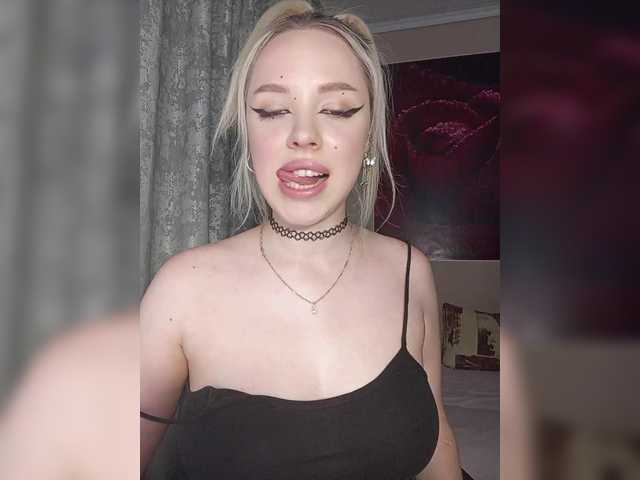 AsyaMi live cam on BongaCams