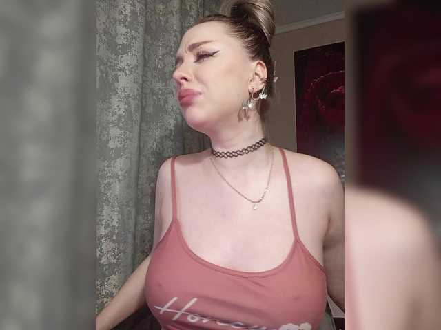 AsyaMi live cam on BongaCams