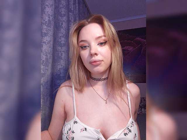 AsyaMi, live now on BongaCams