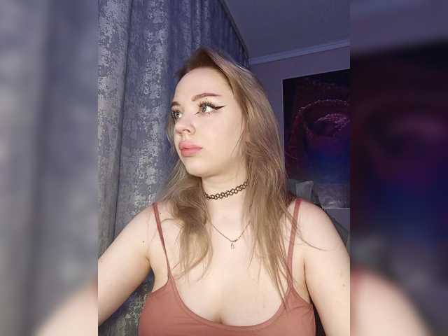 AsyaMi live cam on BongaCams