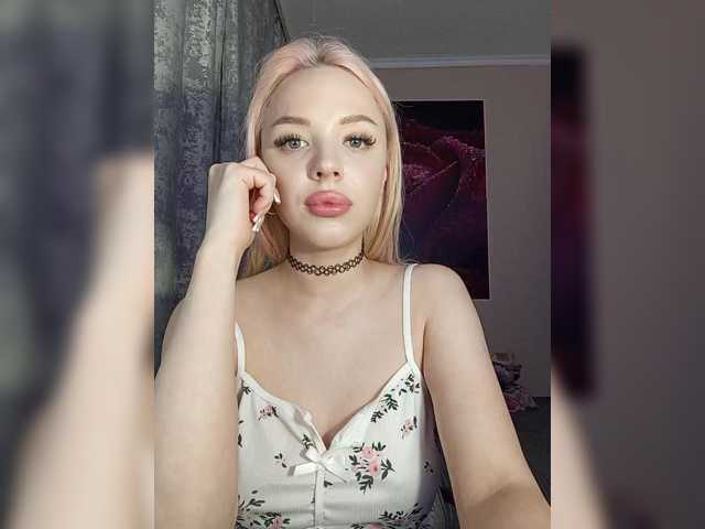 AsyaMi live cam on BongaCams