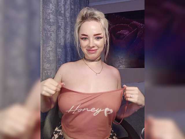 AsyaMi live cam on BongaCams
