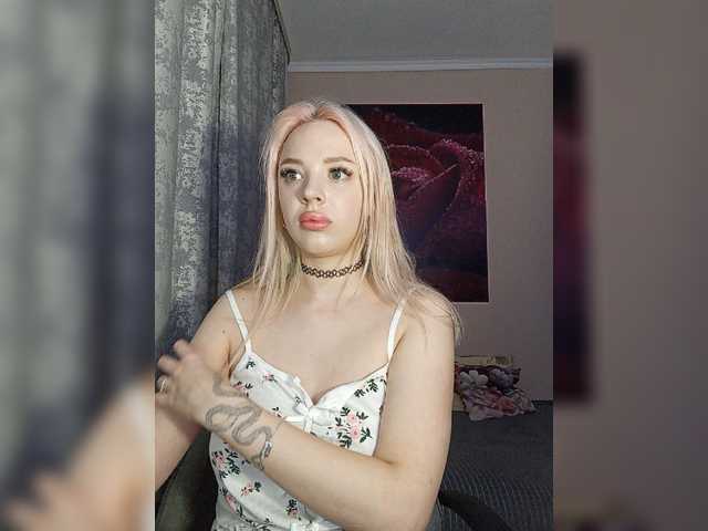 AsyaMi live cam on BongaCams