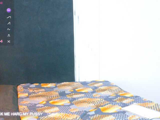 bonieklent live cam on BongaCams