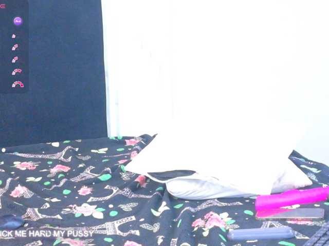 bonieklent live cam on BongaCams