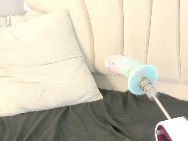 bonieklent live cam on BongaCams