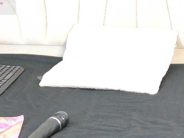 bonieklent live cam on BongaCams
