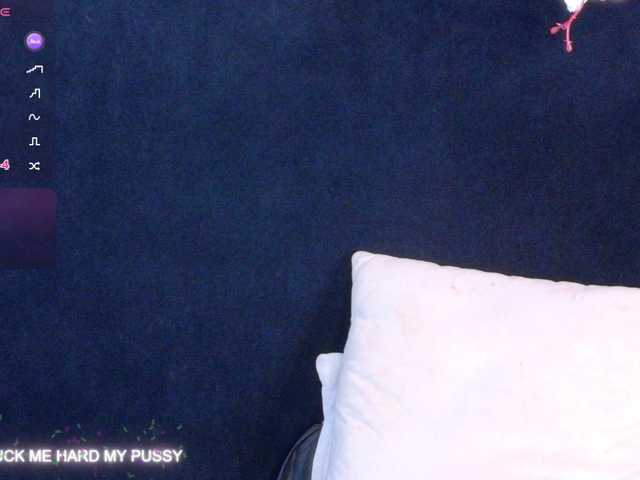 bonieklent live cam on BongaCams