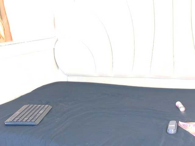 bonieklent live cam on BongaCams