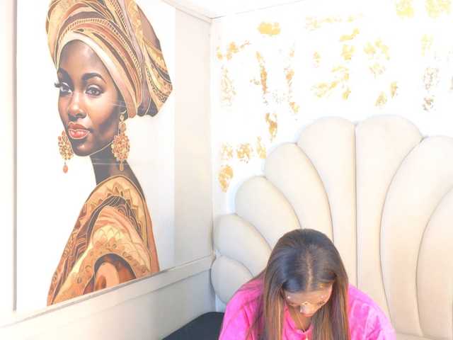 bonieklent live cam on BongaCams