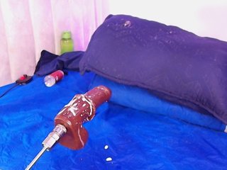 ssusy-ebony's Live Webcam