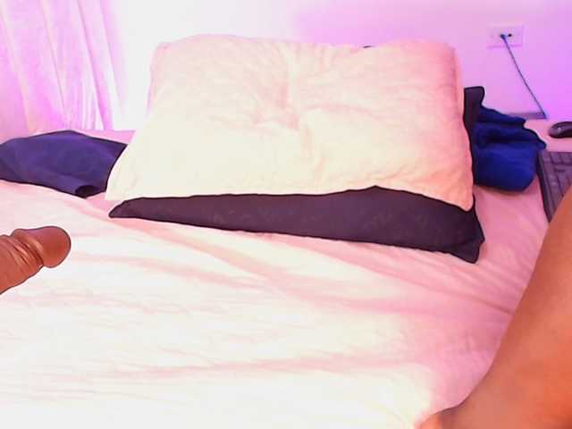 ssusy-ebony live cam on BongaCams