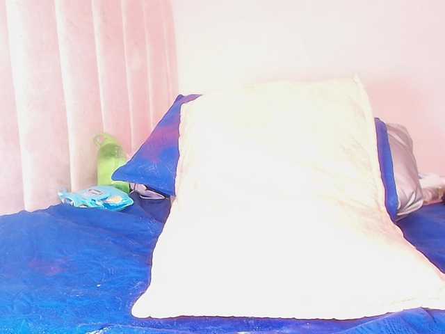 ssusy-ebony live cam on BongaCams