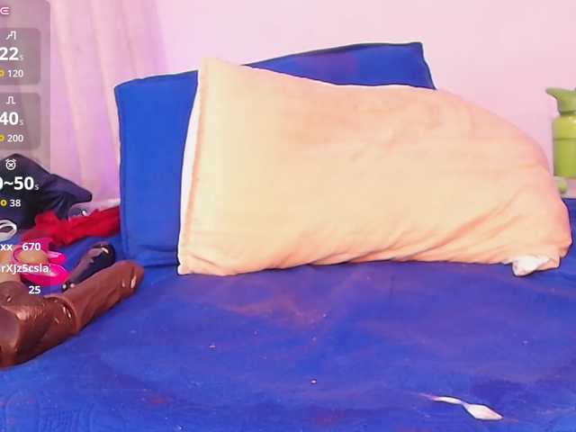 ssusy-ebony live cam on BongaCams