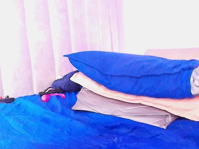 ssusy-ebony live cam on BongaCams