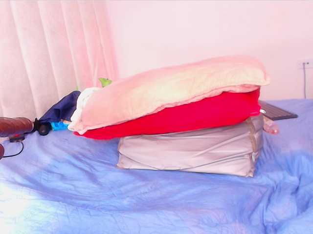 ssusy-ebony live cam on BongaCams
