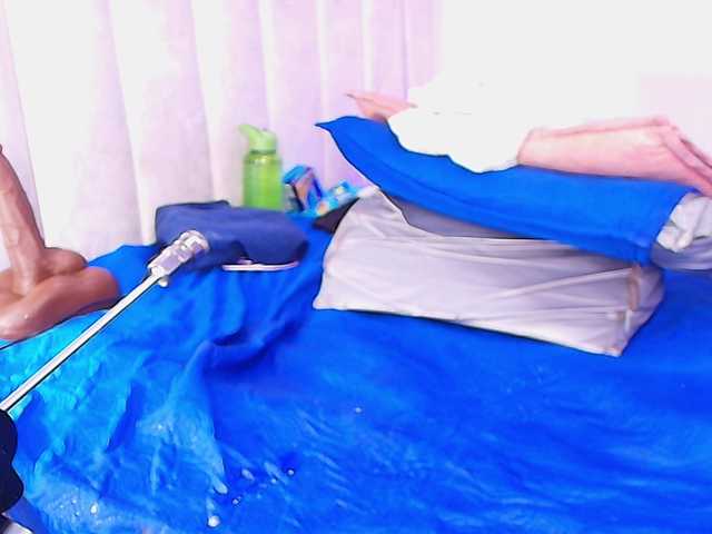 ssusy-ebony live cam on BongaCams