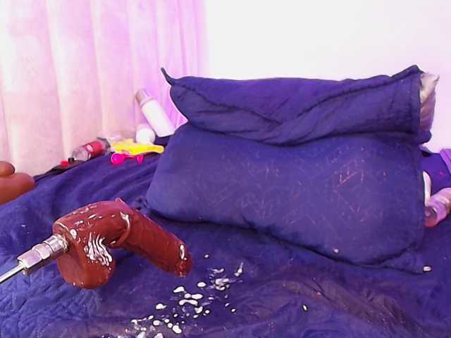 ssusy-ebony live cam