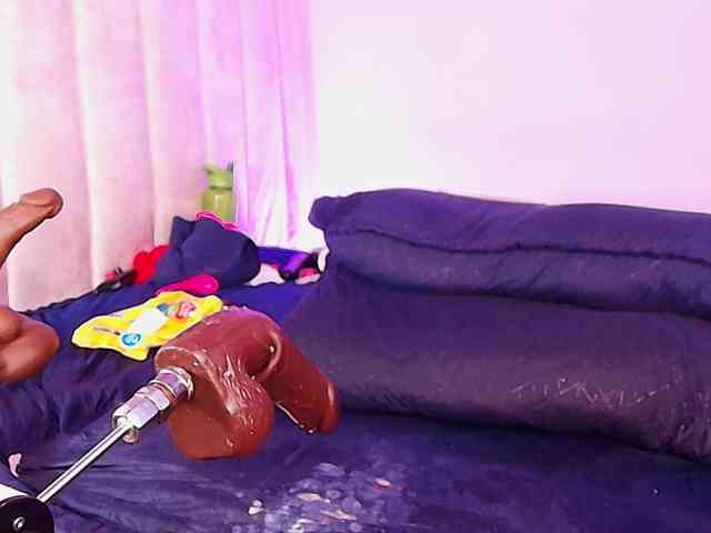 ssusy-ebony webcam