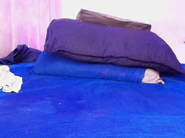 ssusy-ebony webcam
