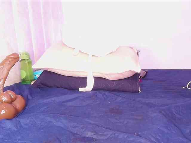 ssusy-ebony webcam