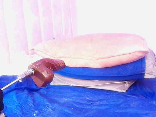 ssusy-ebony webcam