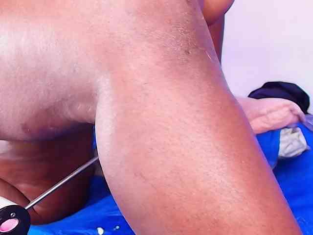 ssusy-ebony webcam