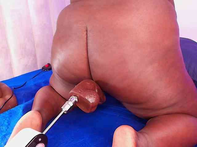 ssusy-ebony webcam