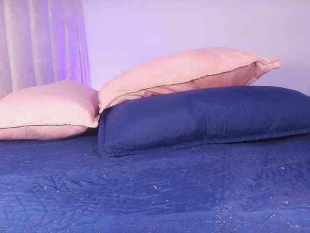 ssusy-ebony webcam