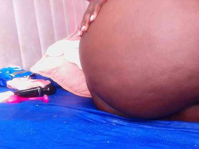 ssusy-ebony webcam