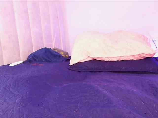 ssusy-ebony webcam