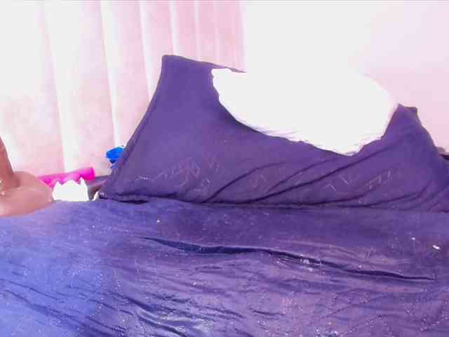 ssusy-ebony webcam