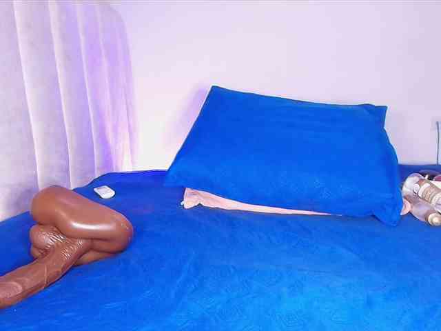 ssusy-ebony webcam