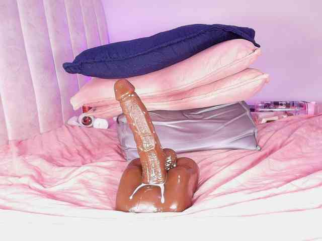 ssusy-ebony