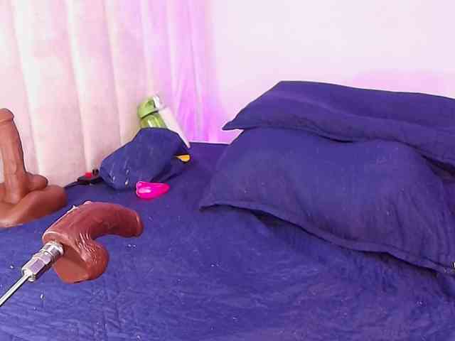 ssusy-ebony webcam