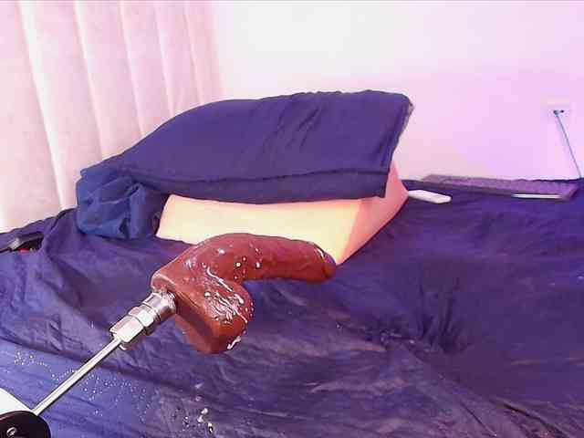 ssusy-ebony webcam