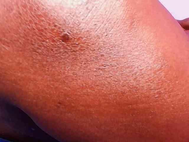 ssusy-ebony