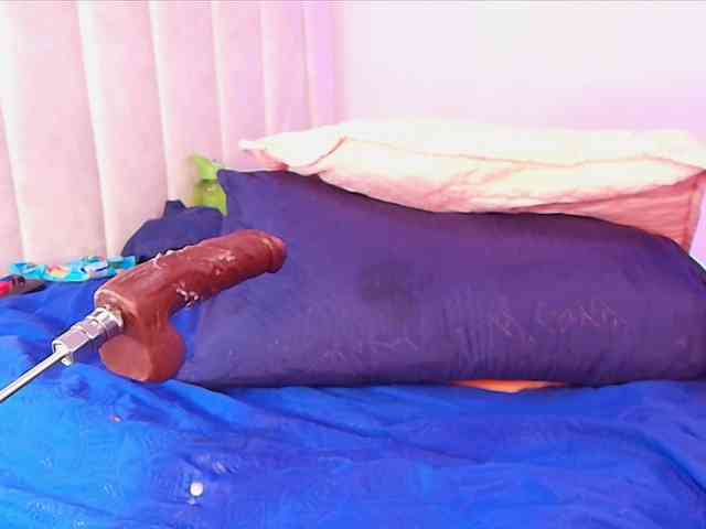 ssusy-ebony webcam
