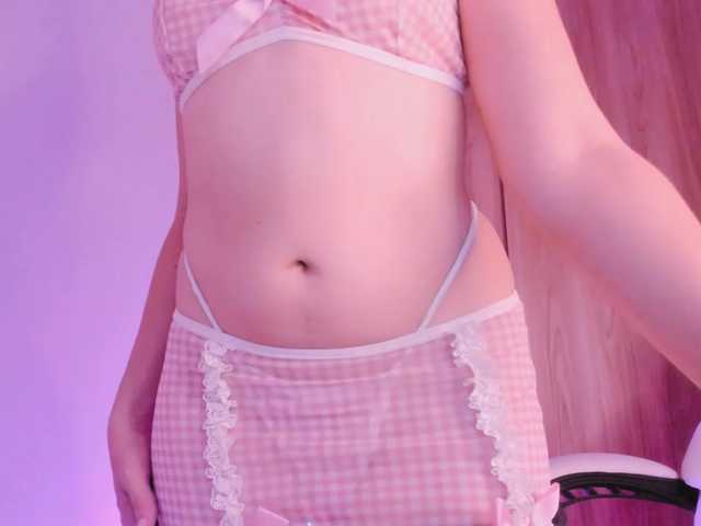 kiwi----- live cam on BongaCams