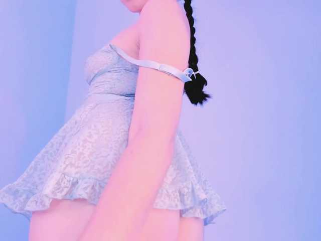 kiwi----- live cam on BongaCams