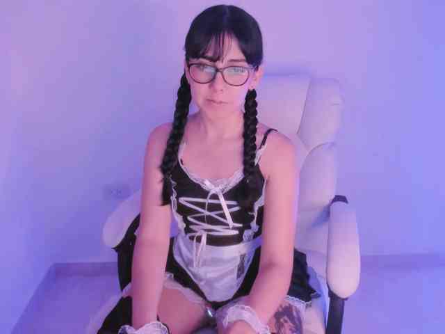 Kiwi----- - Girl 