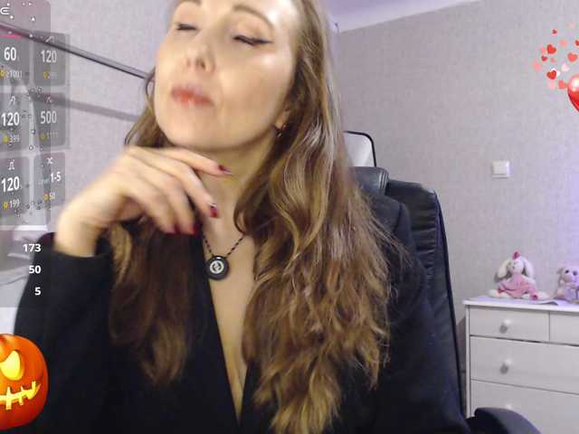RussellTara live cam on BongaCams