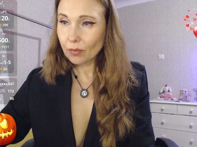 RussellTara live cam on BongaCams