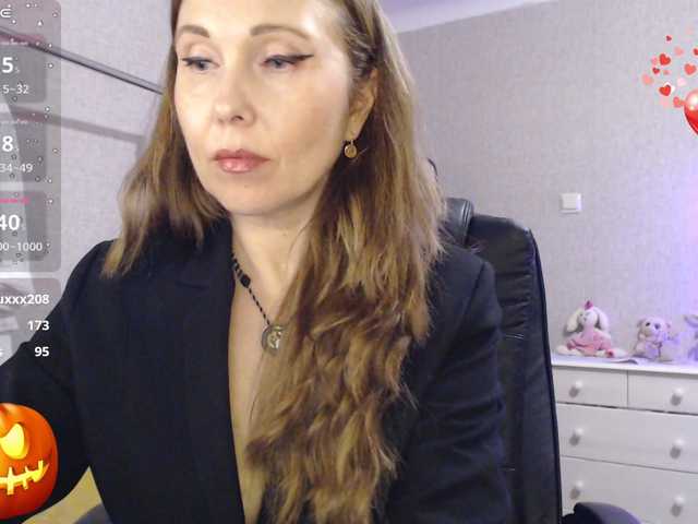 RussellTara live cam on BongaCams