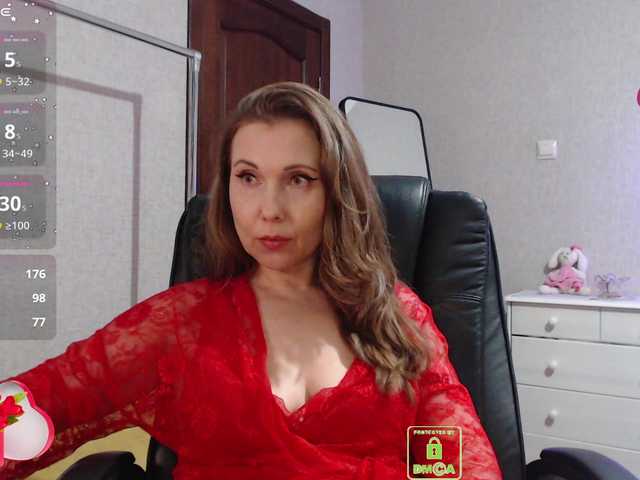 RussellTara live cam on BongaCams