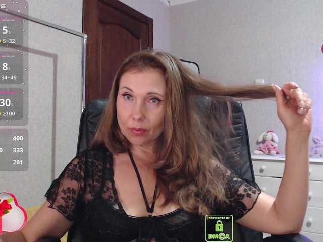RussellTara live cam on BongaCams